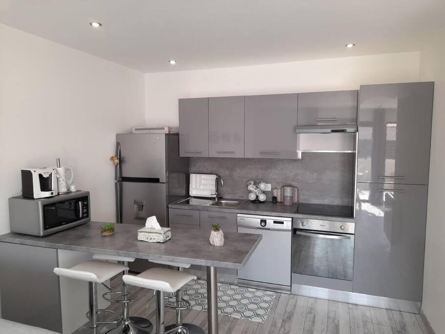 Belle Maison Neuve A 15 Min De Bordeaux Et 35 Min Hébergement de vacances Cestas